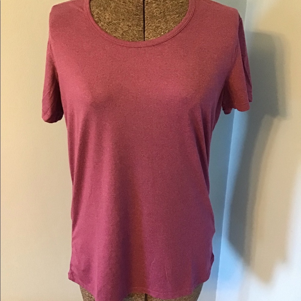 Ladies NWOT Large 32 degrees cool fitness shirt